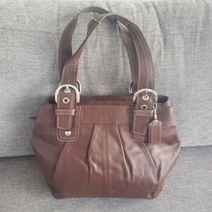 Vintage Coach | Soho pleated brown leather shoulder bag with hang tag